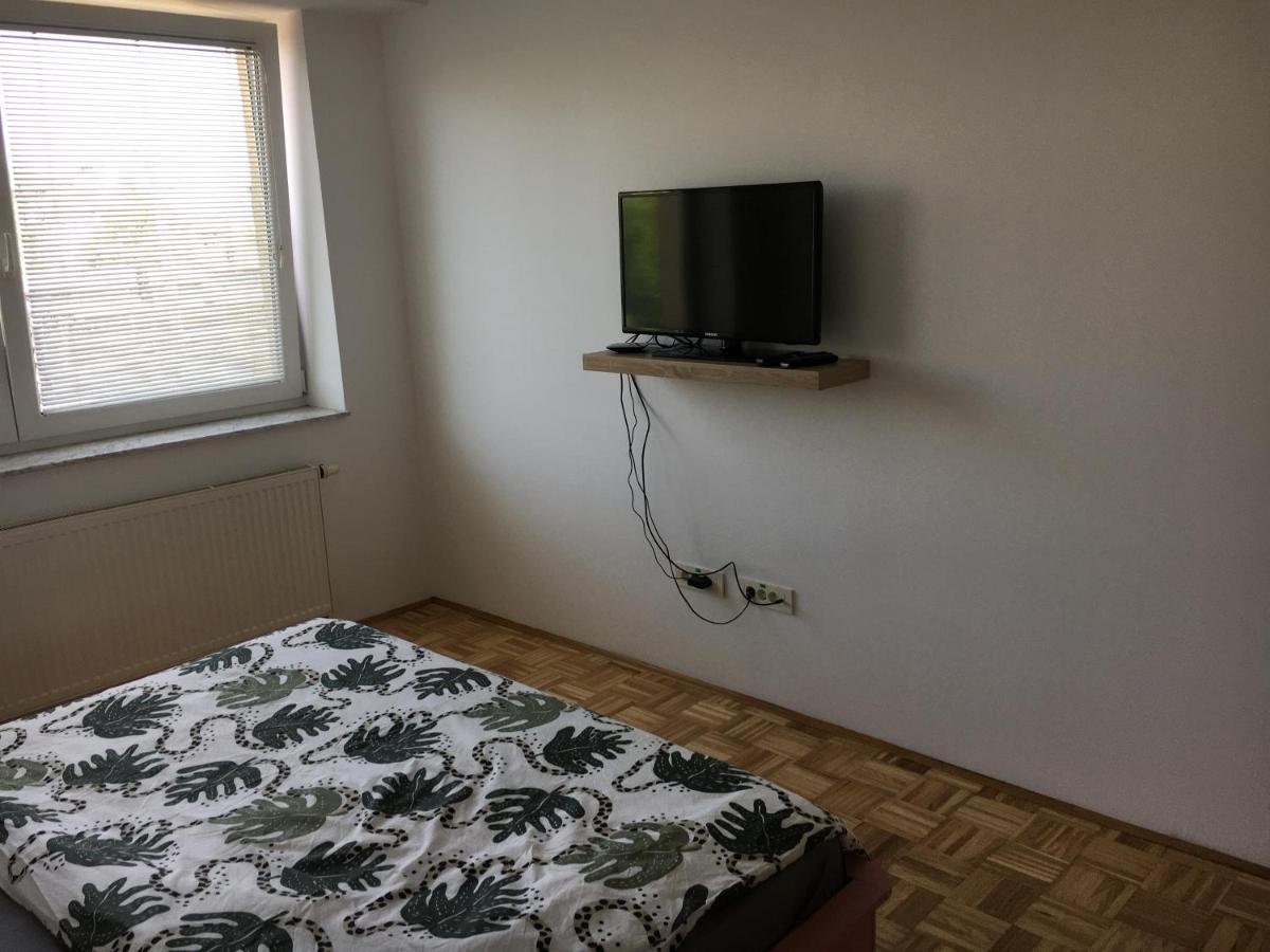 Apartma Lunca 2 Apartment Ljubljana Ngoại thất bức ảnh