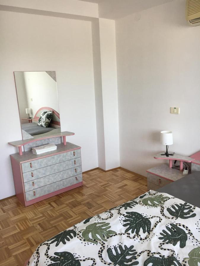 Apartma Lunca 2 Apartment Ljubljana Ngoại thất bức ảnh